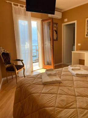 Villa Castello room Limone Sul Garda